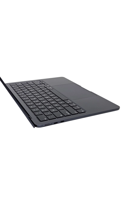 Apple MacBook Air 13 2025 A3240 M4 16GB 256 SSD 13,6